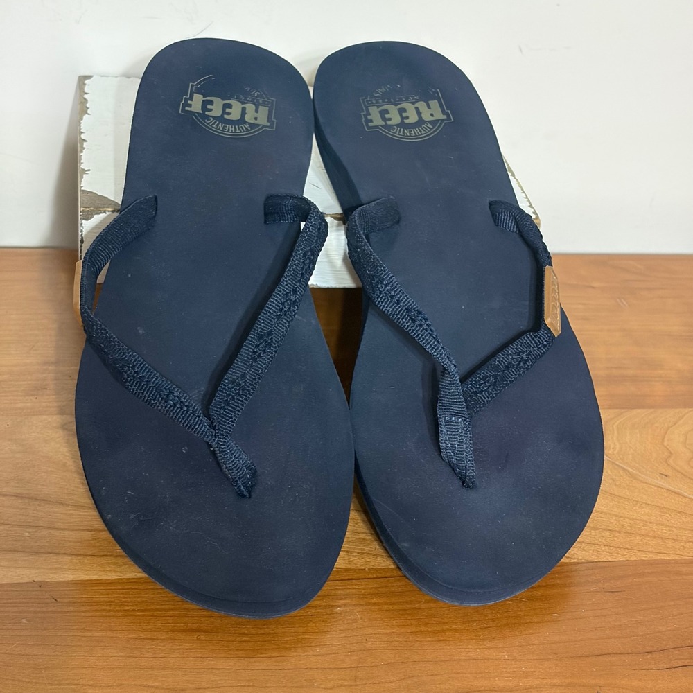 Reef Ginger Navy Blue Woven Strap Flip Flops Sandals Womens 9 L-20 CLC